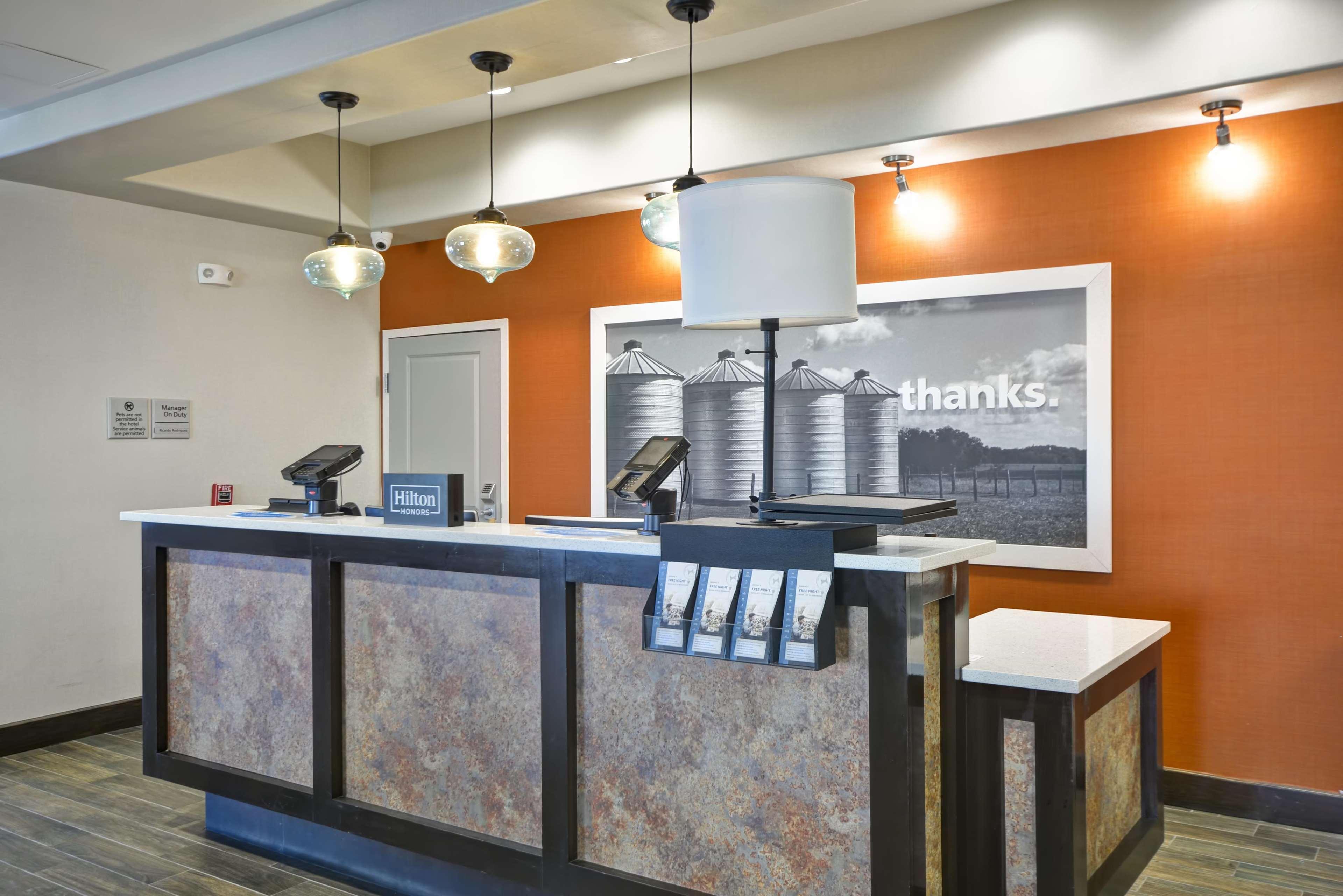 Hampton Inn Kenedy Esterno foto