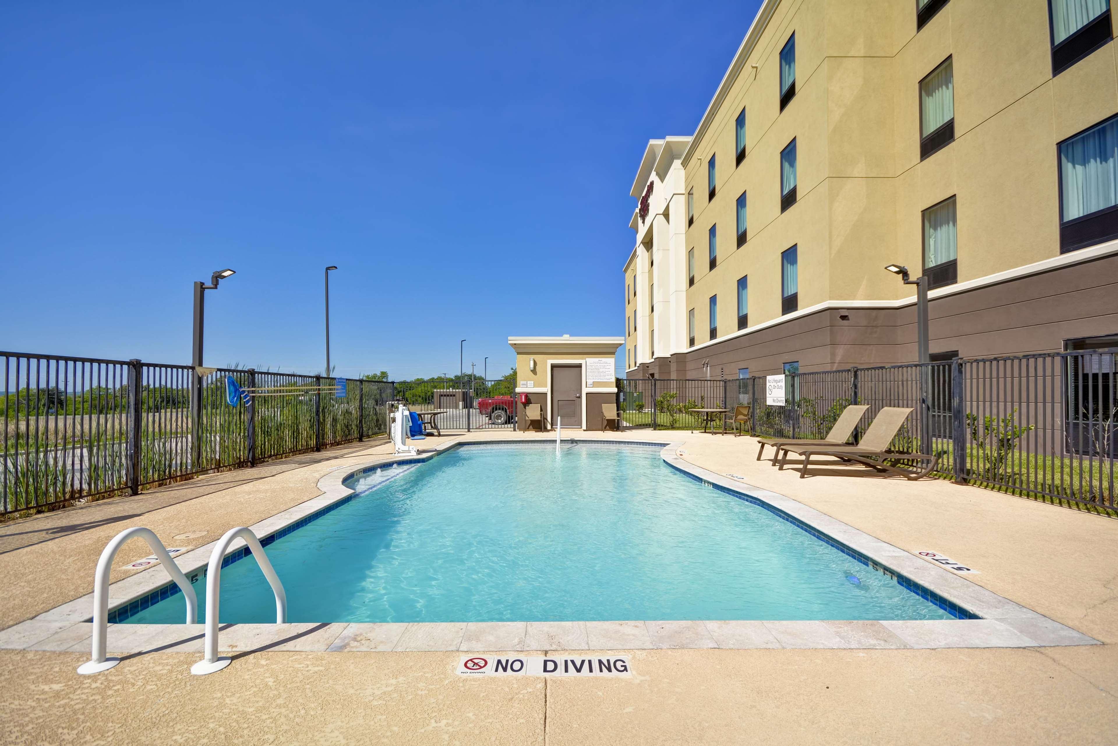 Hampton Inn Kenedy Esterno foto